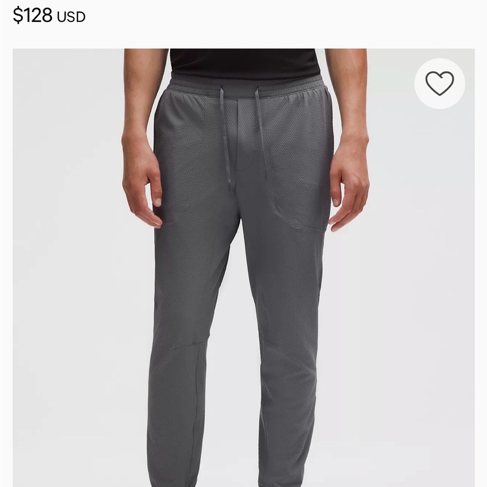 Lululemon License to Train Textured Jogger Shorter size M 27 inch inseam
